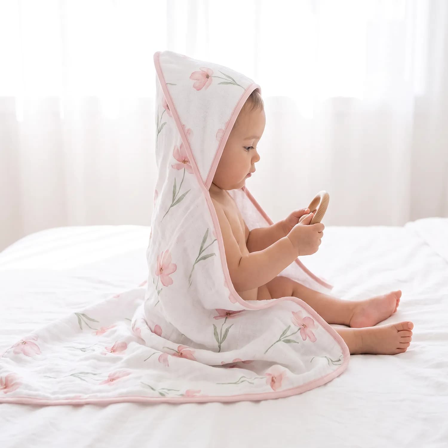 Dual-Sided Organic Cotton Hooded Baby Towel — Spring Bloom 6