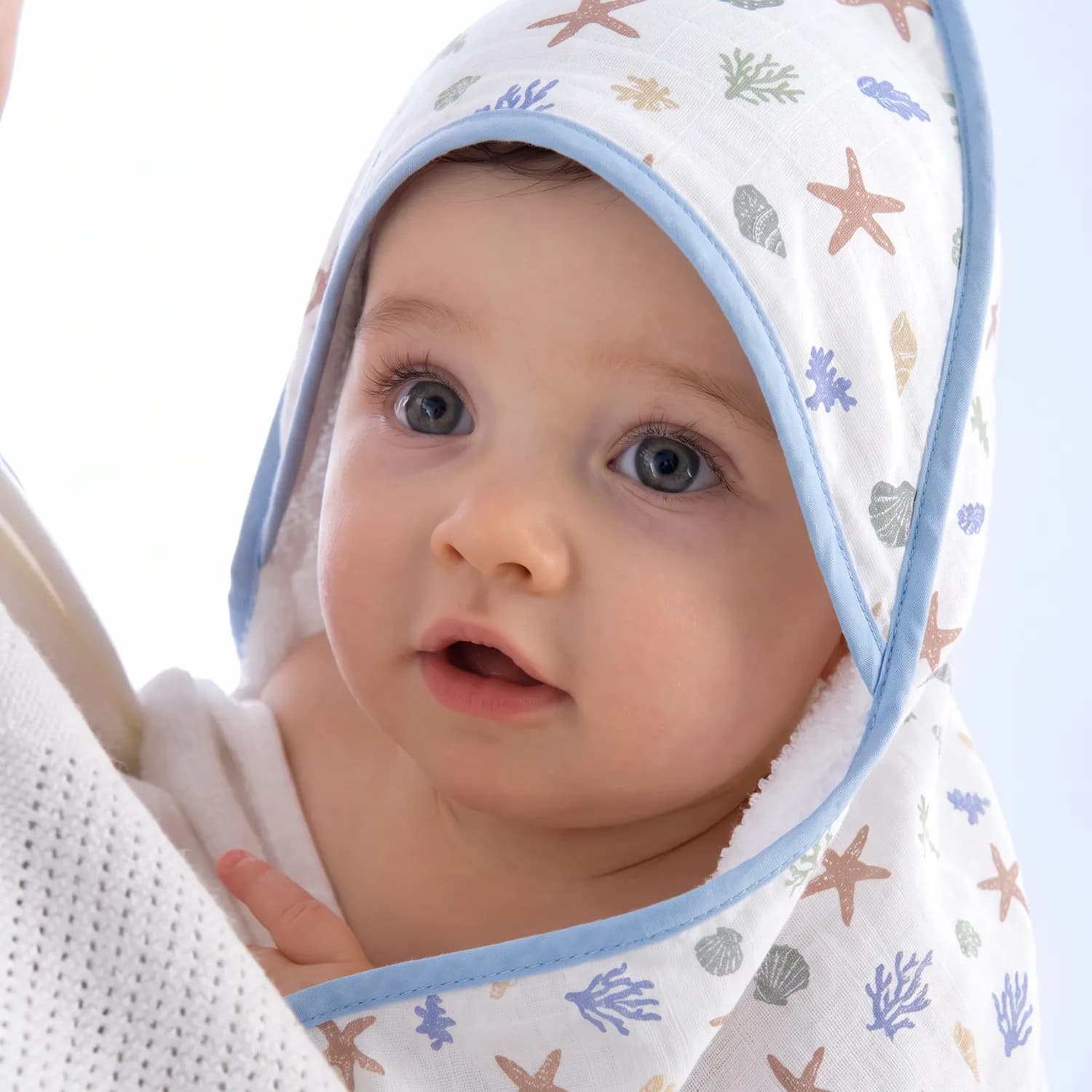 Dual-Sided Organic Cotton Hooded Baby Towel — Ocean Life 5