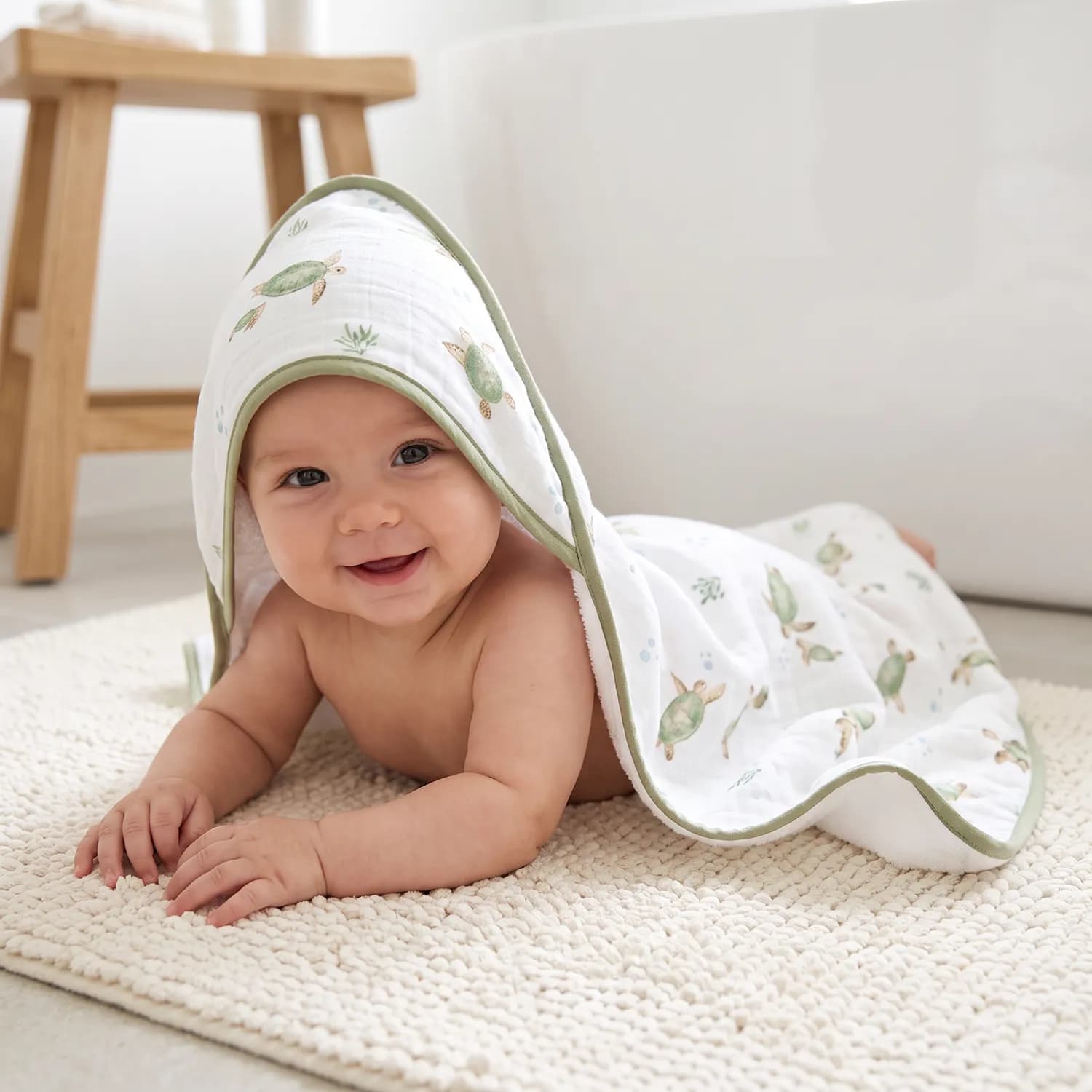 Dual-Sided Organic Cotton Hooded Baby Towel — Tiny Flippers 3