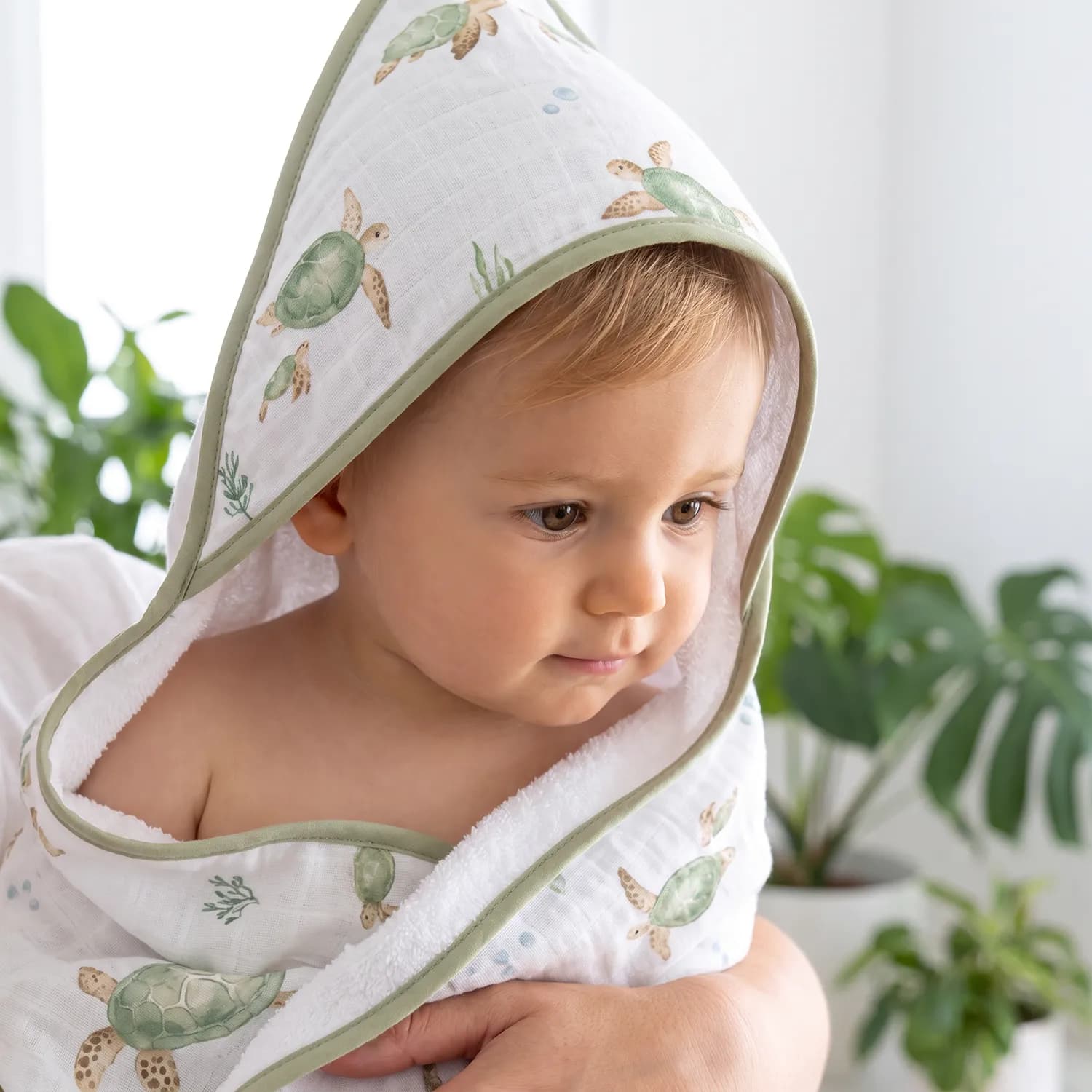 Dual-Sided Organic Cotton Hooded Baby Towel — Tiny Flippers 5